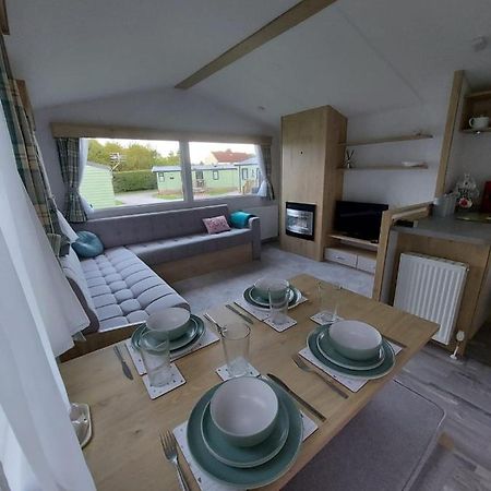 Woofles Luxury Caravan At Knaresborough Lido Eksteriør bilde