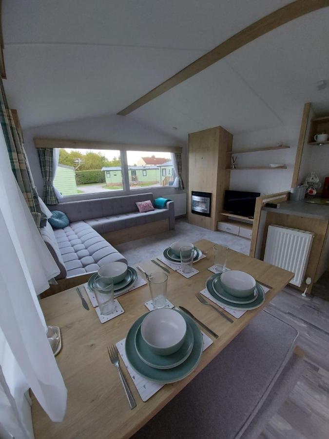 Woofles Luxury Caravan At Knaresborough Lido Eksteriør bilde