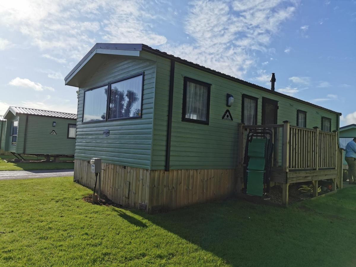 Woofles Luxury Caravan At Knaresborough Lido Eksteriør bilde