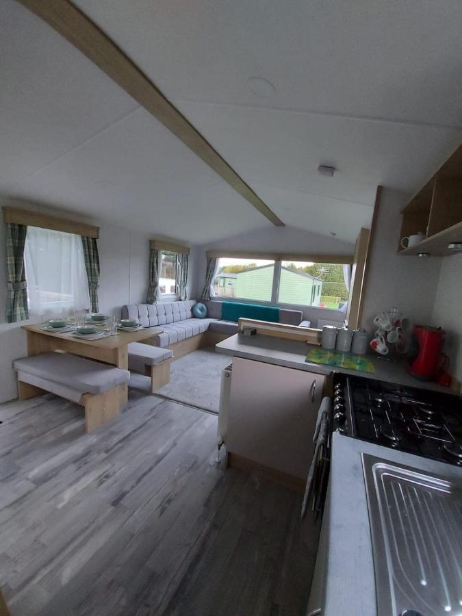Woofles Luxury Caravan At Knaresborough Lido Eksteriør bilde