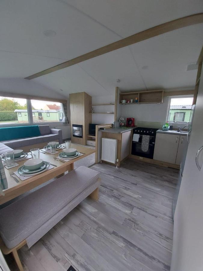 Woofles Luxury Caravan At Knaresborough Lido Eksteriør bilde
