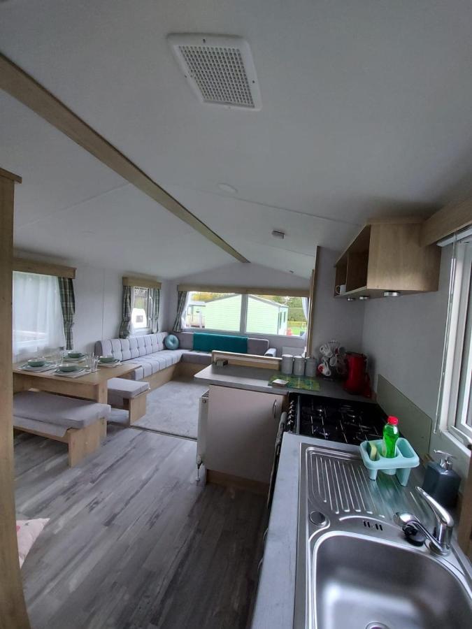 Woofles Luxury Caravan At Knaresborough Lido Eksteriør bilde